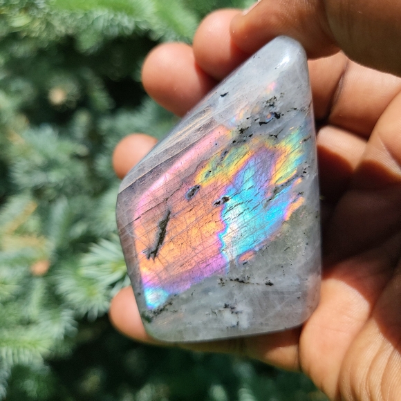 Stunning Spectrolite Labradorite Freestanding Freeform Gemstone - Picture 4 of 5